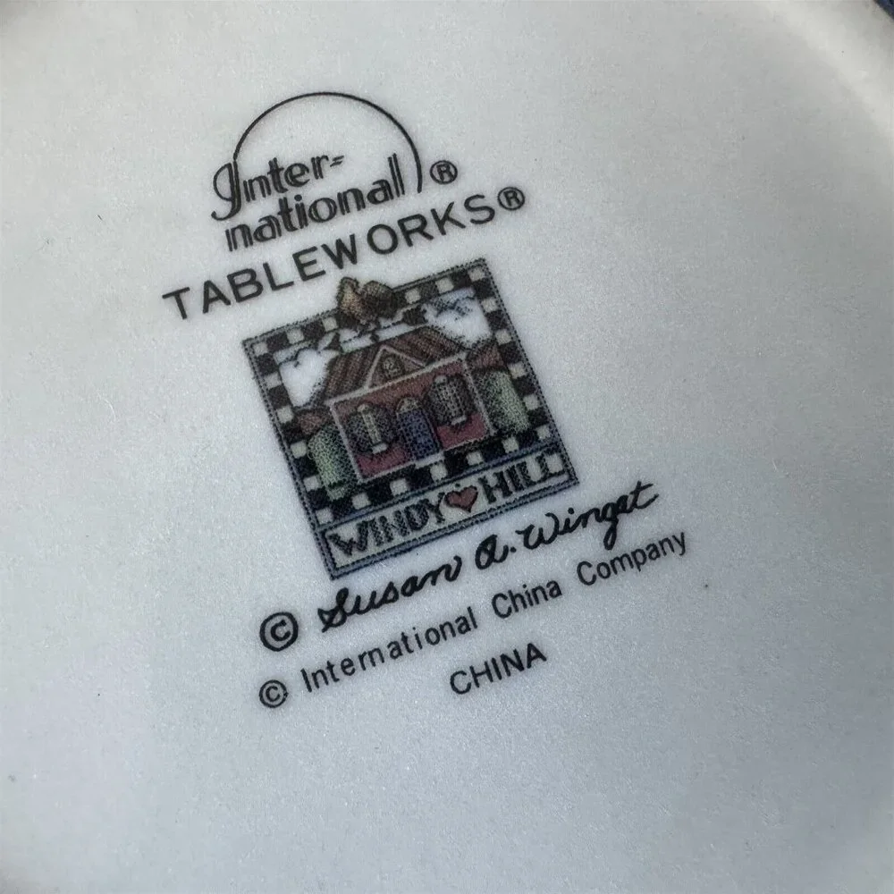 International Tableworks Creamer and Sugar Bowl Susan Winget Windy Hill 1995